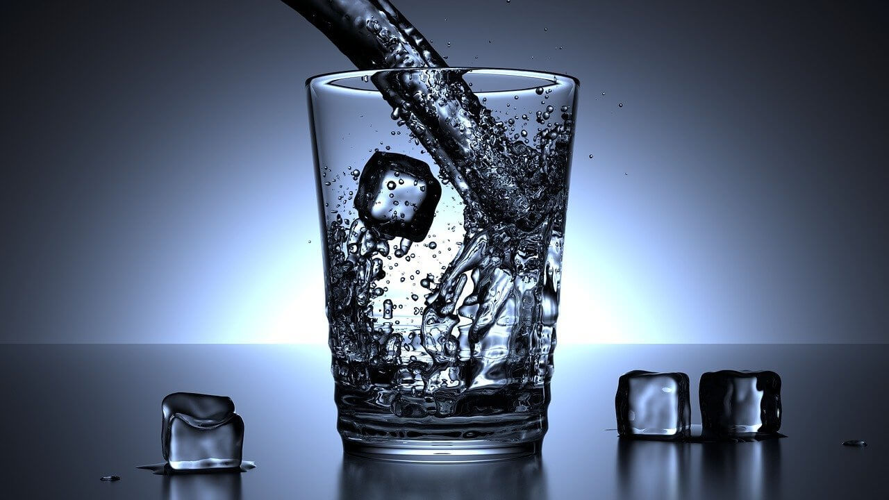 L’eau et la perte de poids : que faut-il savoir ? - TrainingDietMax