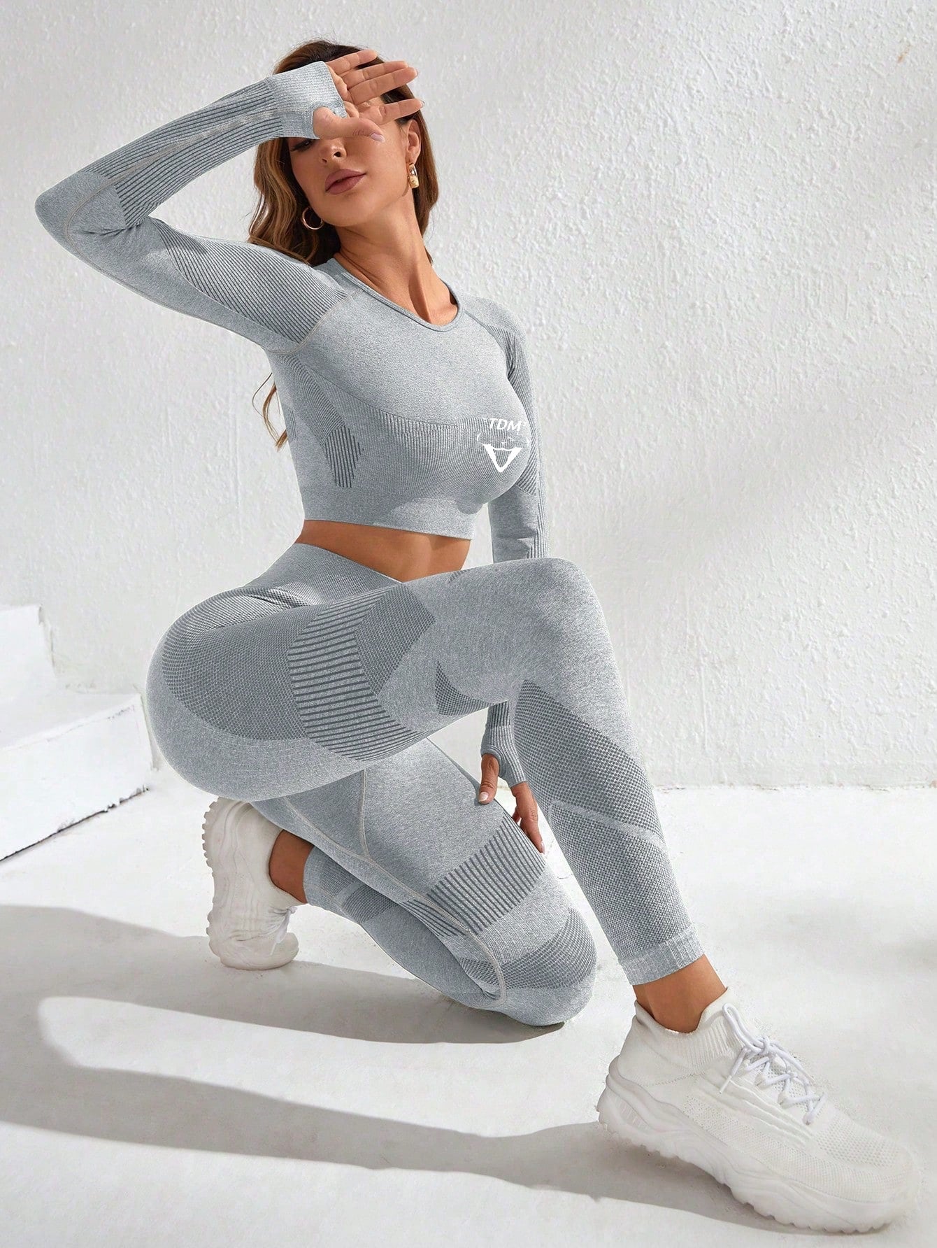 Conjunto 2 piezas - (Leggings + Crop top) Logo TDM